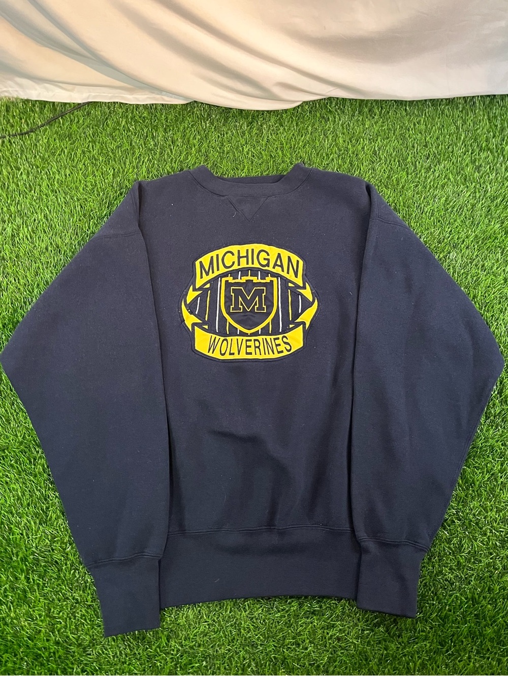 Vintage 90s NCAA Michigan Wolverines Blue Crewneck Sweatshirt Mens Size L